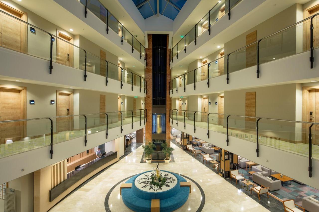 Novum Garden Side Hotel Esterno foto