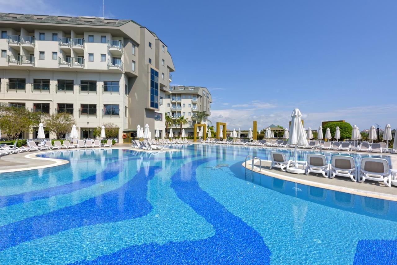 Novum Garden Side Hotel Esterno foto