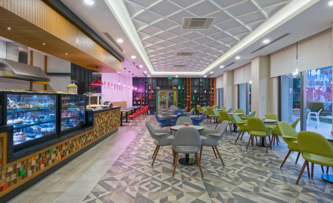 Novum Garden Side Hotel Esterno foto